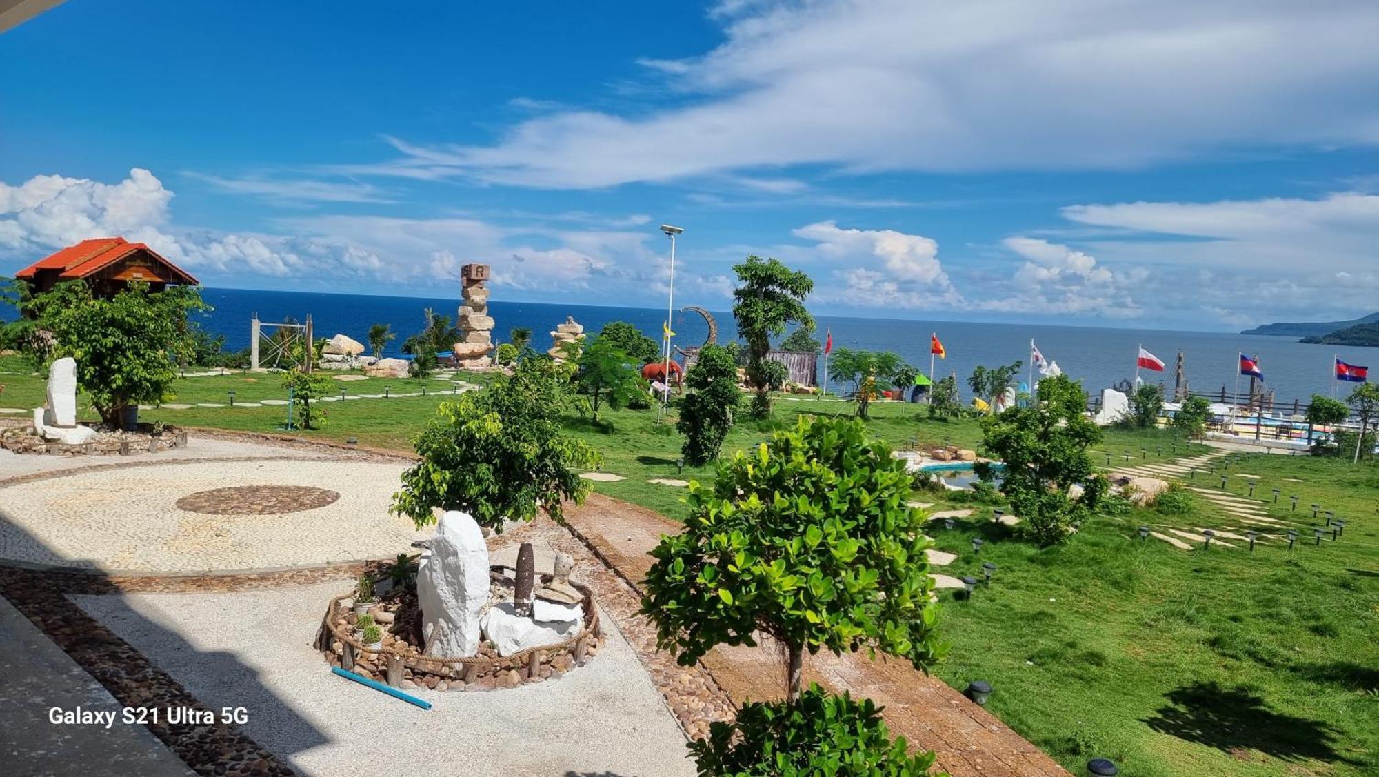 Thmorda Resort Koh Rong Sanloem Dış mekan fotoğraf