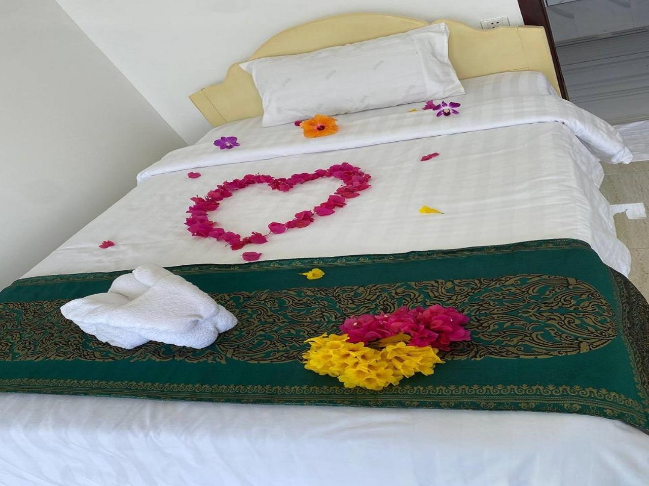Thmorda Resort Koh Rong Sanloem Dış mekan fotoğraf